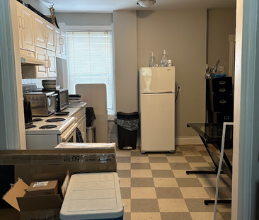 1 - 421 Bronson Avenue - Photo 6