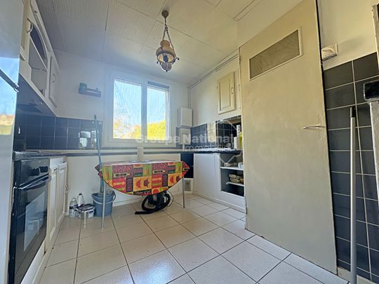 A louer Arles Bigot T3 meublé, - Photo 1