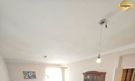 Prenájom: 2 izbový byt centrum Národná ul. 64m2 - Photo 2