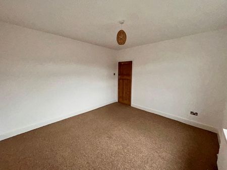 Southend Road, Sheriff Hill, Gateshead, Tyne and Wear, NE9 6XR - Photo 2