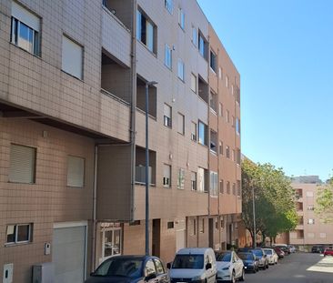 Arrendamento Apartamento T3 Mobilado e Equipado em Gualtar, Braga - Foto 4