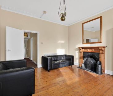 Apt 3 1, Sandown Park, Kings Road, Belfast, BT5 6JP - Photo 2