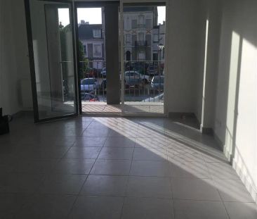 Location appartement 2 pièces - 45m² à Tours (37000) - Photo 1