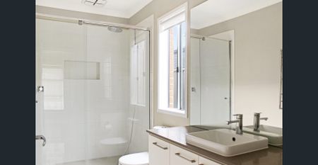 FAMILY HOME CLOSE TO SCHOOLS - Photo 5