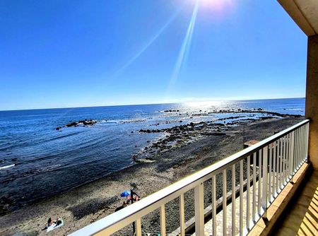 **To rent in Las Galletas, 2 bedroom apartment - Photo 2