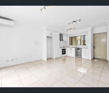 Spacious One-Bedroom Unit with Study in Rivervale - Photo 5