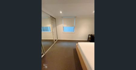 🌟 Modern Apartment in Waterloo – Prime Location with Excellent Amenities 🌟Booking Inspection! Available From 01/12/2025 To 05/02/2026. - Photo 5