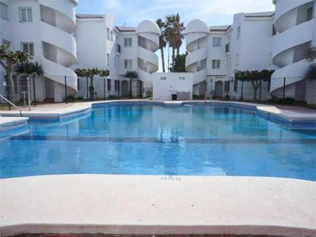 Piso de alquiler en Avenida Costa del Sol, 12, Laguna Beach - Photo 4