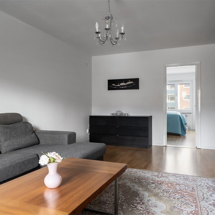 Vaktbergsvägen, Nynäshamn - Photo 1