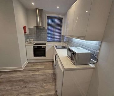 Woodborough Road, Nottingham, NG3 - Photo 1