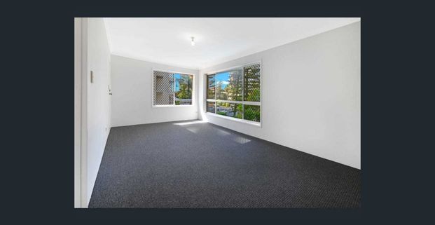 Beachside Living - Unfurnished - Photo 1