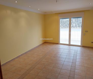 Apartment in La Xara, for rent - Photo 2