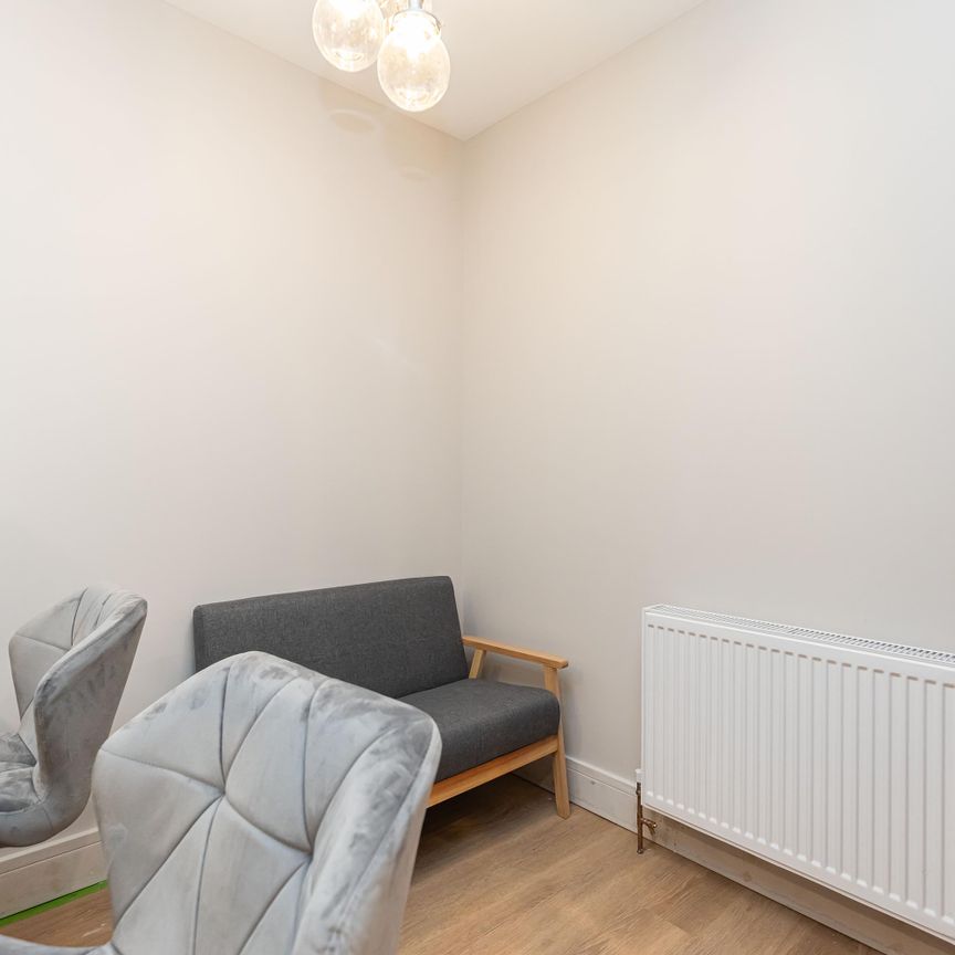 Luxury Living - En-Suite Rooms - Zero Deposit Option Room 6 - Photo 1