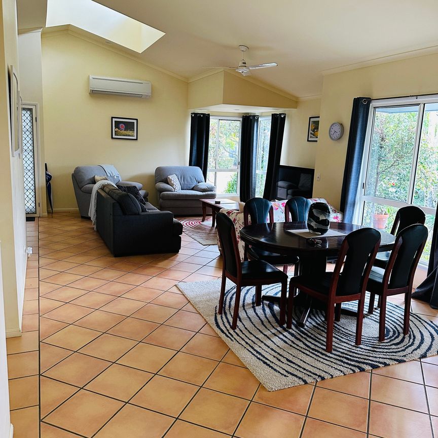 Noosaville - Photo 1