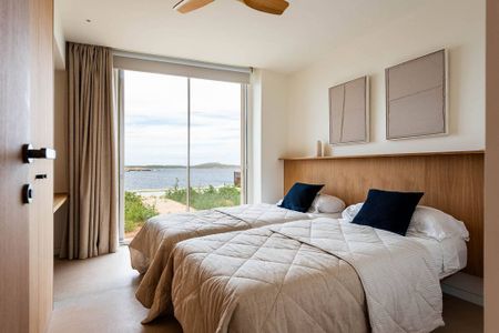 4 bedroom luxury Detached House for rent in Arenal d'en Castell, Spain - Photo 2