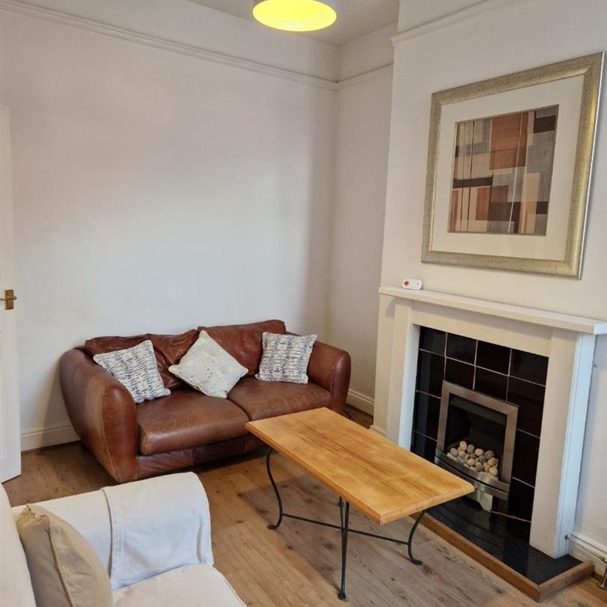 4 bedroom House To Let - Photo 1