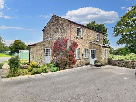 2 bedroom detached house to rent - Photo 2
