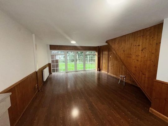 5 bedroom detached house to rent - Photo 1