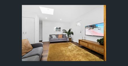 TWO BEDROOM FURNISHED COASTAL DUPLEX - Photo 2