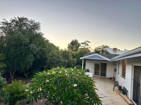 CALL ME HOME! - Photo 3