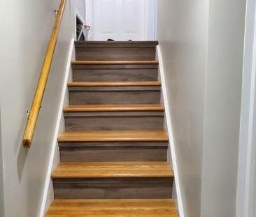 For Lease - 71 Harris Place, Meadowlands - Crestview and Area, Ontario - Photo 3