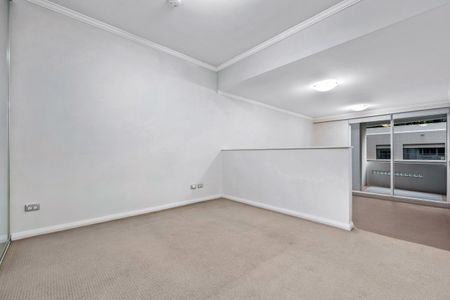 Studio Apartment at Oaks Trafalgar! - Photo 3
