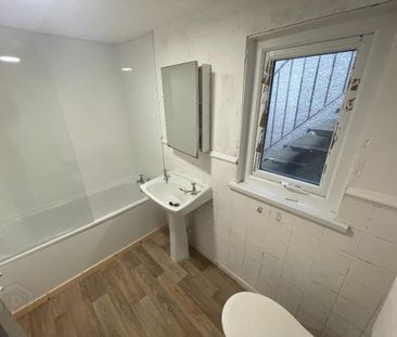 Unit B, 133 Main Street, Larne, BT40 1HJ - Photo 2