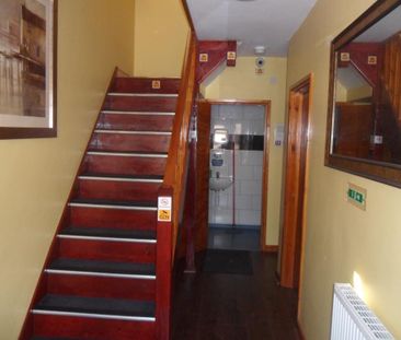 1 bedroom in a house share to rent - Photo 6