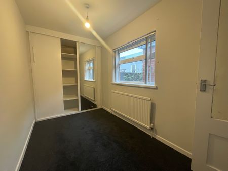 4 Glenvale Street, Belfast, BT13 3DD - Photo 4