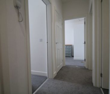Flat Garland Place, Dundee - Photo 5