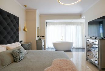 Luxury Villa for rent in Benahavís, Spain