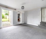 3 bedroom end of terrace house to rent - Photo 4