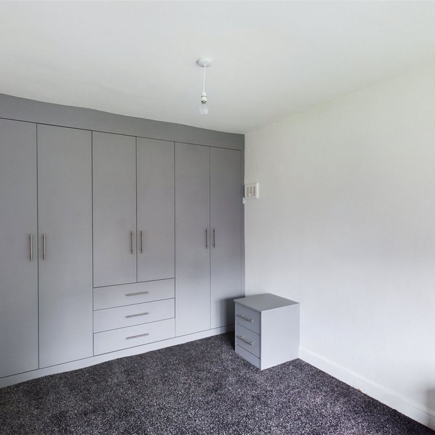 Albert Avenue, Shipley, West Yorkshire, BD18 - Photo 1