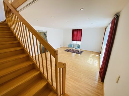 Stilvolle 3-Zimmer-Maisonette mit Terrasse in grüner Ruhelage – Wohnen im Herzen von Döbling - Photo 3