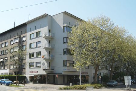 Charmante Altbauwohnung direkt am Badischen Bahnhof - Foto 4