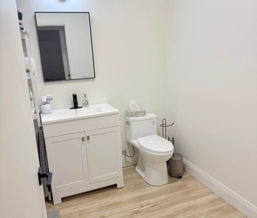 For Lease - 25 Grant Street Unit# 101, West Centre Town, Ontario - Photo 6