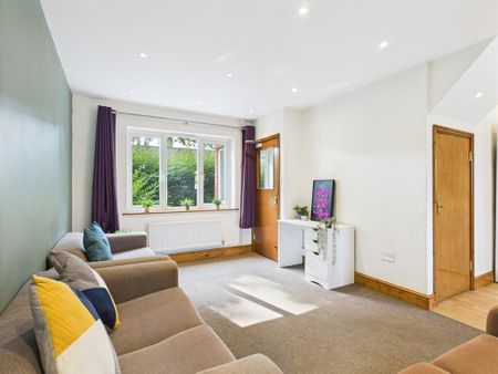 6 bedroom terraced house to rent - Photo 2