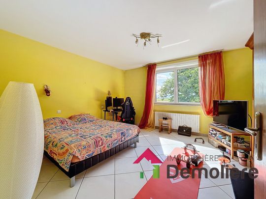 Grande maison bi-famille de 288m² avec sous-sol plain pied exploitable sur 13 ares - Photo 1