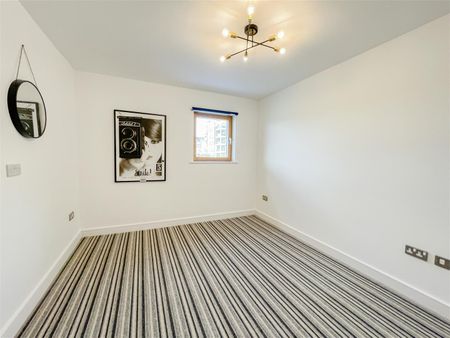 Midway Quay, Eastbourne, BN23 5DB - Photo 4