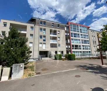 Location Appartement 4 pièces 92m² LONGEVILLE LES METZ 57050 - Photo 6