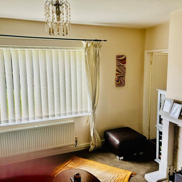 3 bedroom semi-detached house to rent - Photo 1