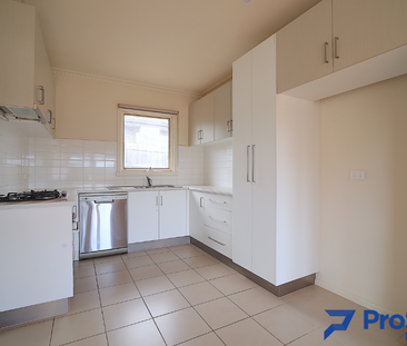 1/7 Valerie Street, Boronia - Photo 2