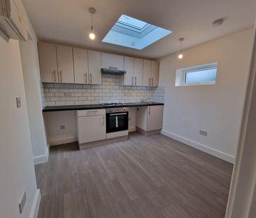 Studio Flat, Elms Avenue, NW4 - Photo 2