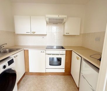1 Bedroom Flat, First Avenue, Hove - Photo 2