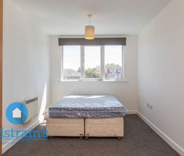 1 bed Apartment for Rent - Photo 5