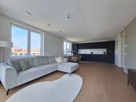 Te huur: Appartement Albertina Sisulupad in Rotterdam - Photo 1