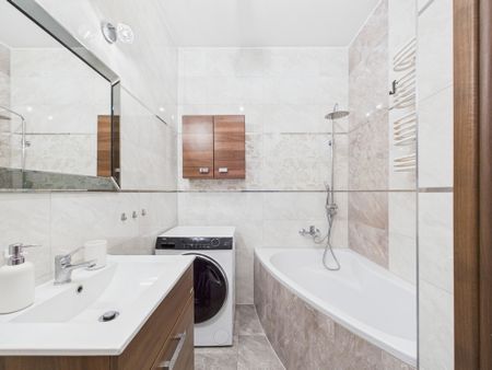 Zadbane mieszkanie na wynajem – Ząbki, ul. Orla - Photo 2