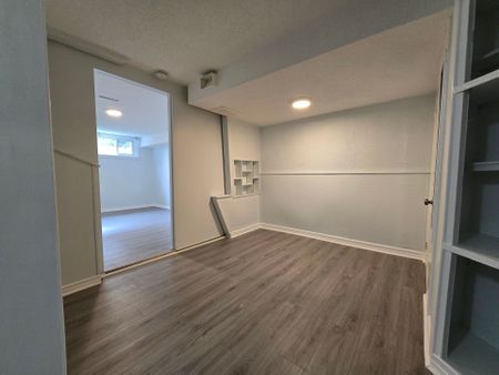 For Lease - 144 Clarence Street Unit# Bsmt, Brampton, Ontario - Photo 2