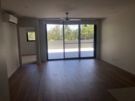 3111/4 Oaky Creek Road, Coomera QLD 4209 - Apartment For Rent | Domain - Photo 5