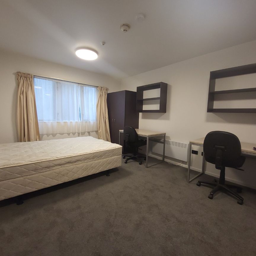 Studio Apartment for Rent at Martin Square – 316/12 Martin Square - Photo 1